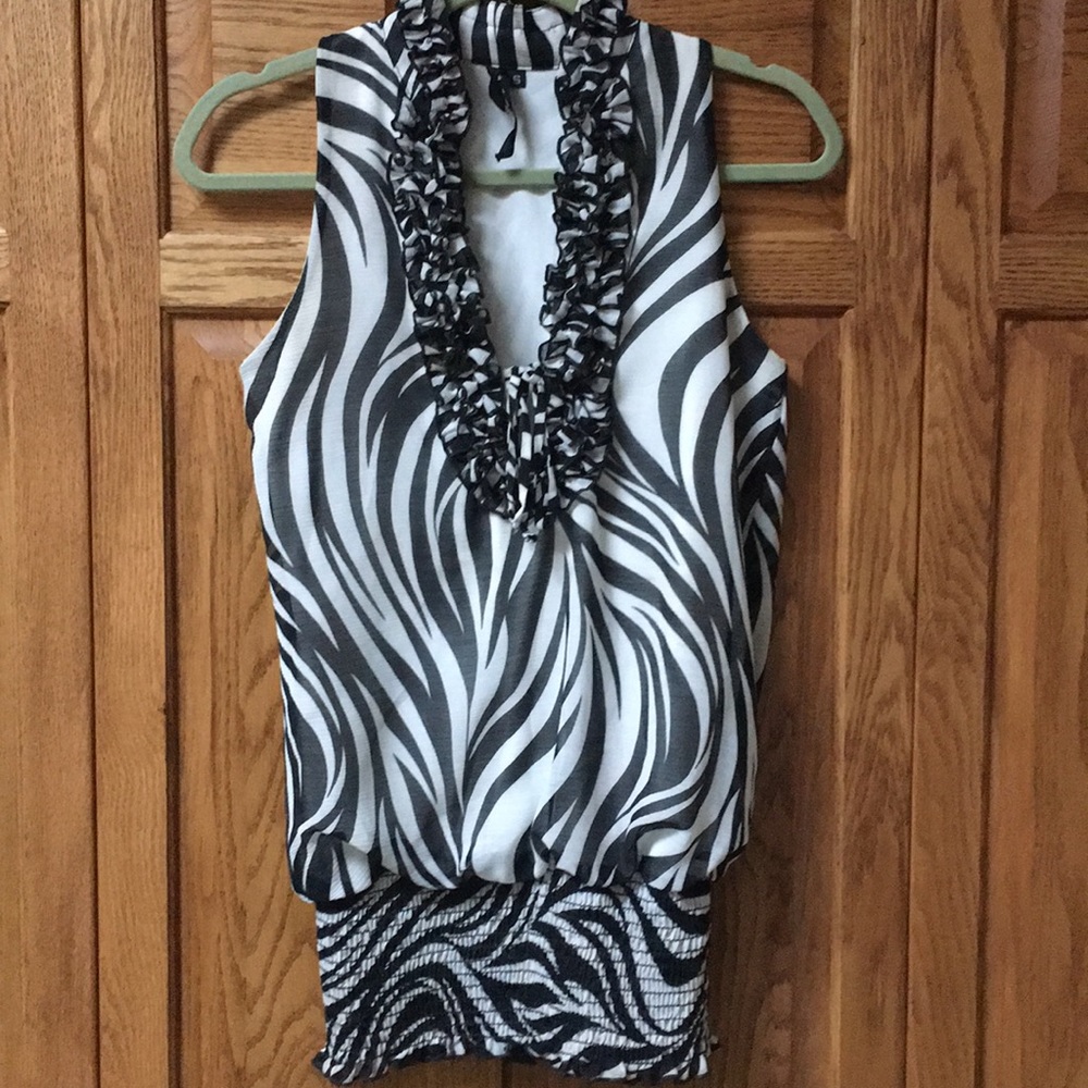Sleeveless top